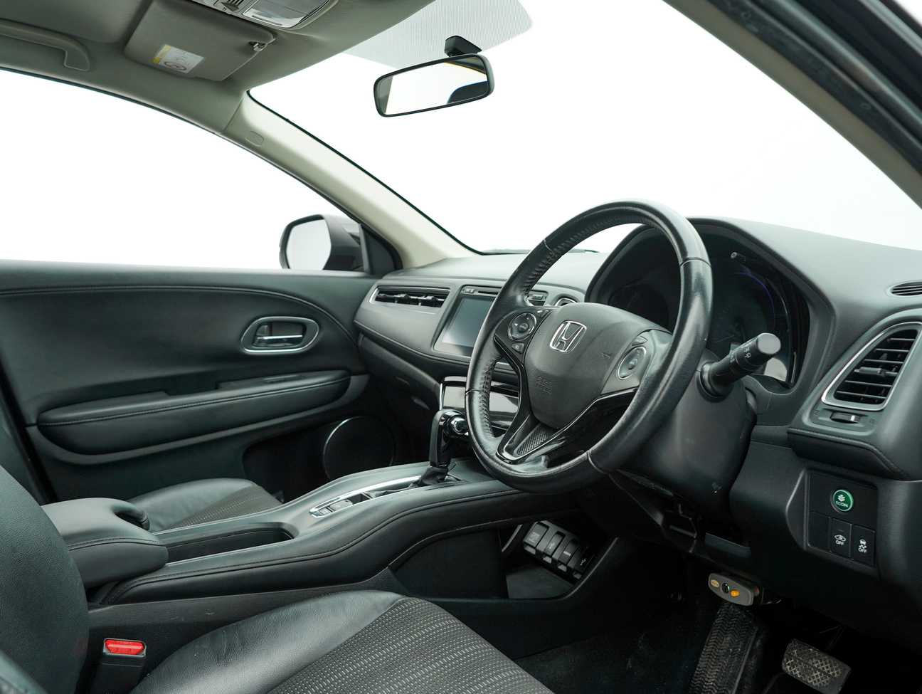 used 2015 Honda HR-V V 1.8