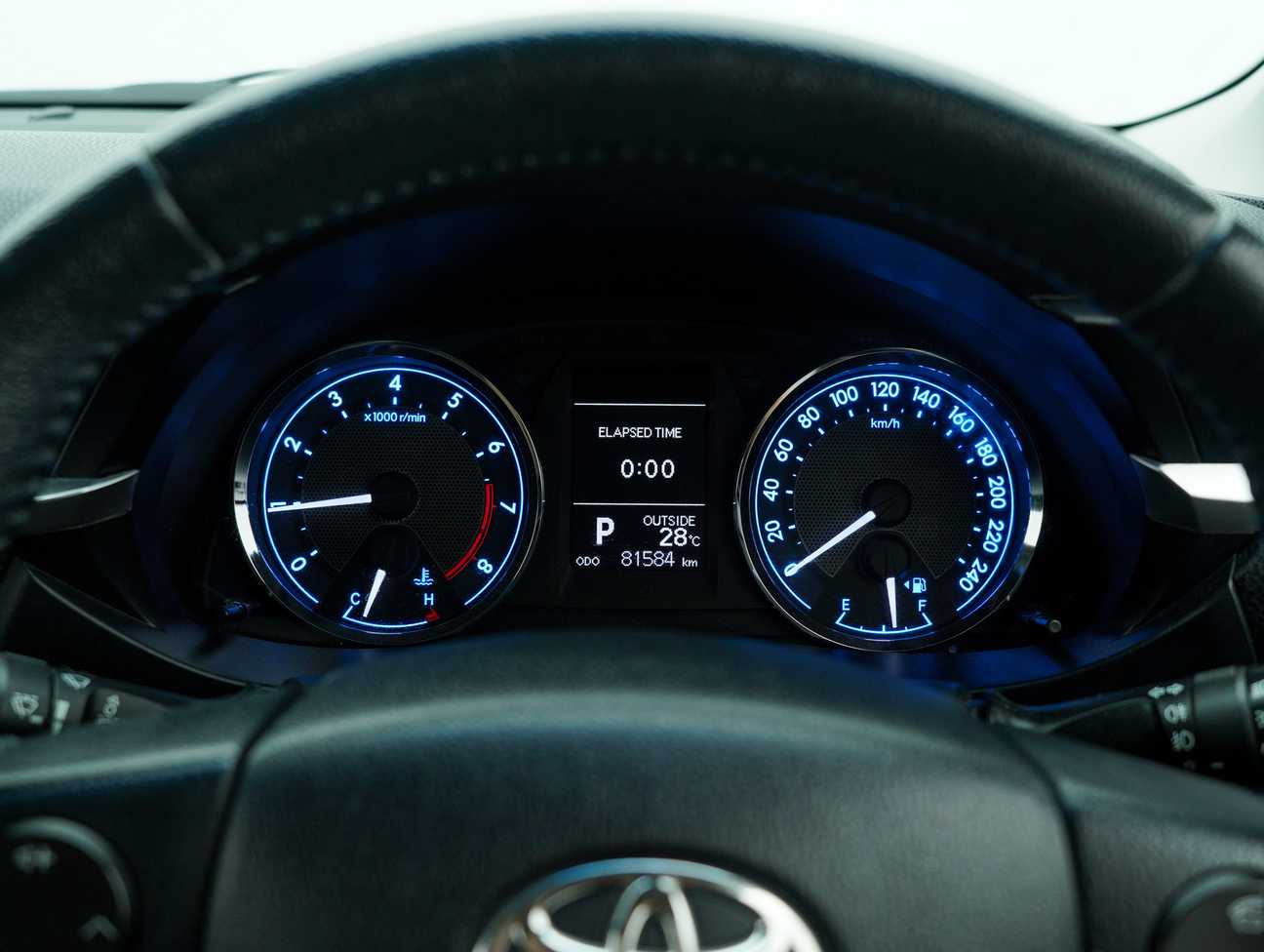 terpakai 2015 Toyota Corolla Altis G 1.8