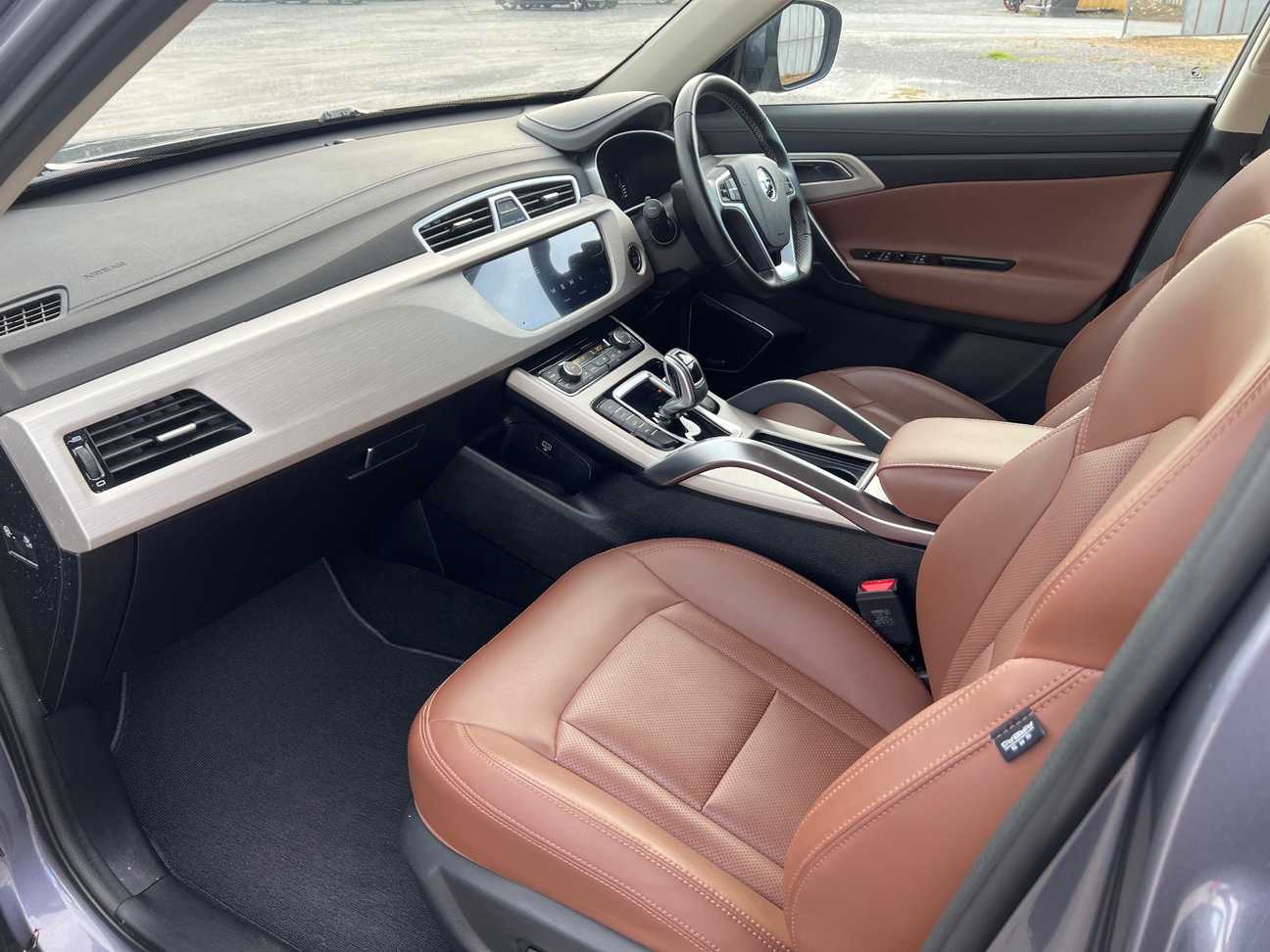 used 2020 Proton X70 Premium 1.8