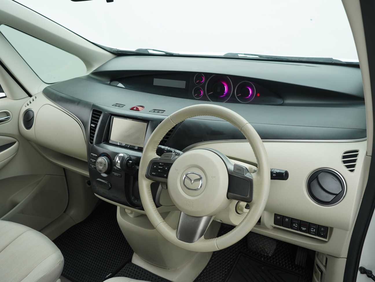 used 2014 Mazda Biante SKYACTIV-G 2.0