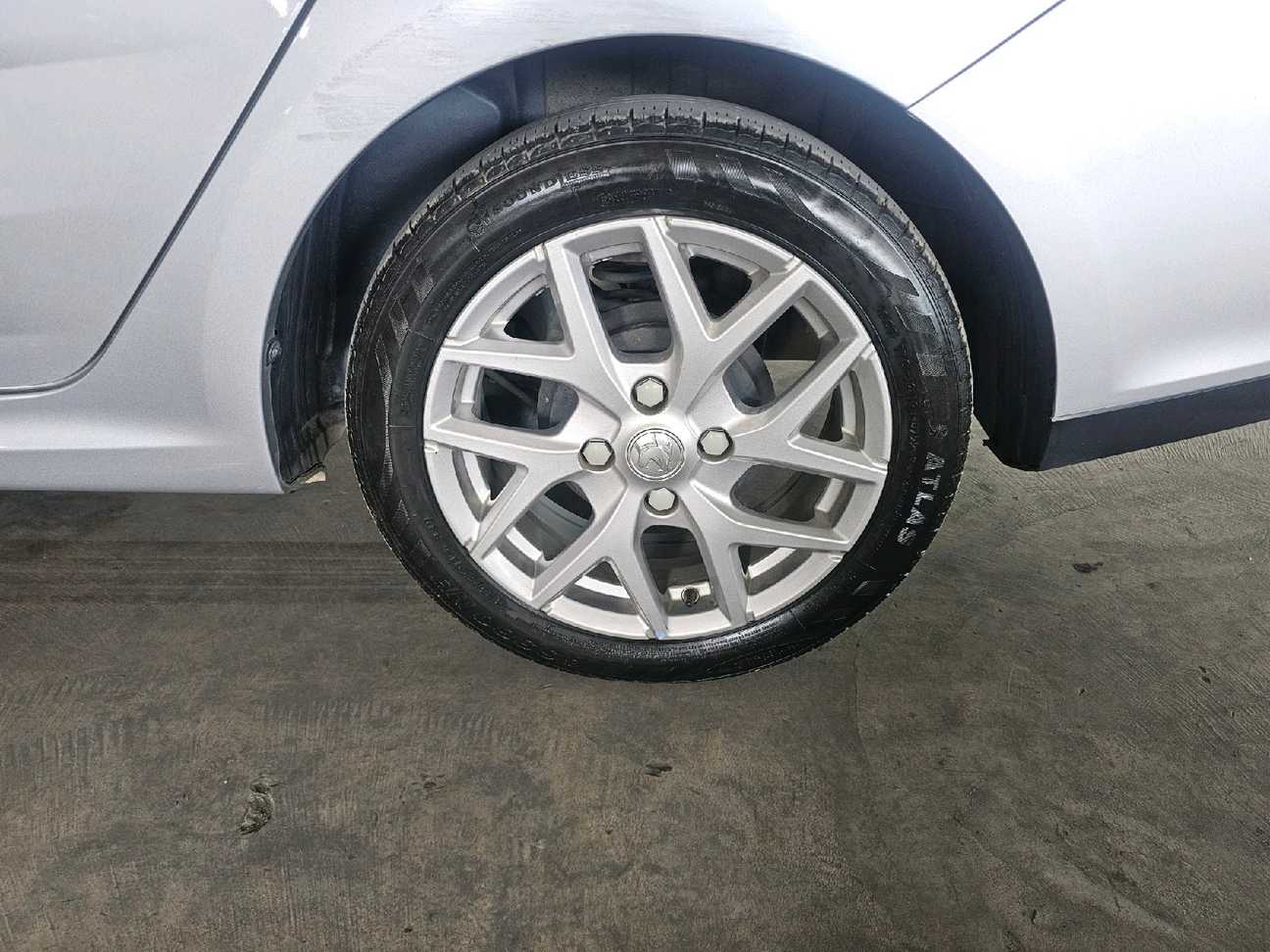 terpakai 2022 Proton Persona Executive 1.6