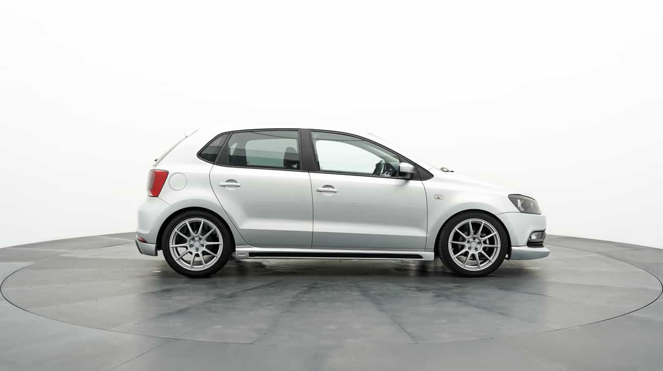 used 2016 Volkswagen POLO HATCHBACK 1.6