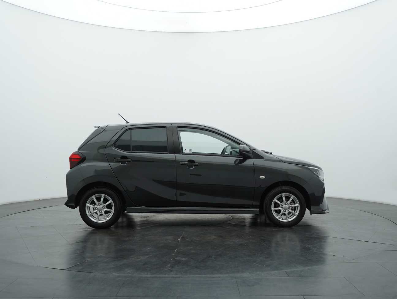 terpakai 2023 Perodua AXIA X 1.0