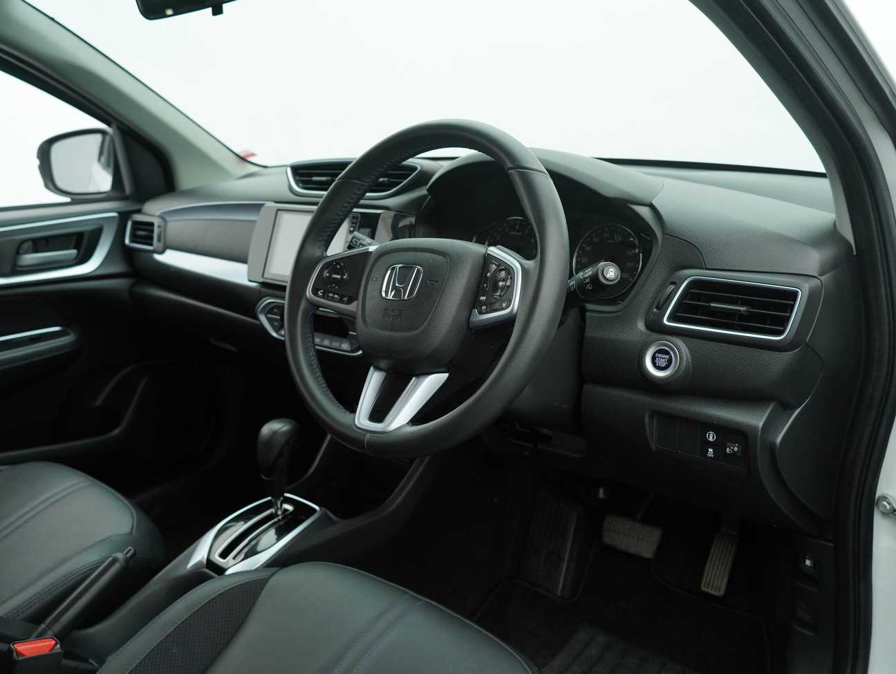 used 2024 Honda WR-V V 1.5