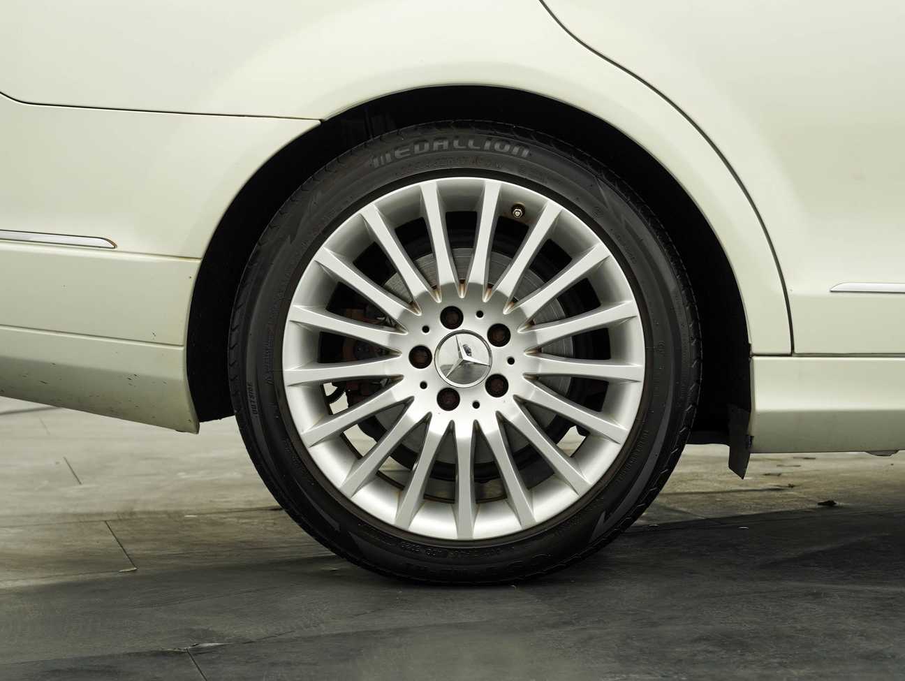 used 2011 Mercedes-Benz C250 Avantgarde CGI 1.8