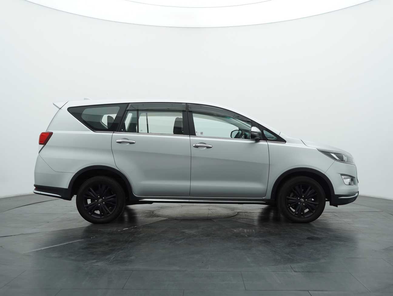 used 2018 Toyota Innova X 2.0