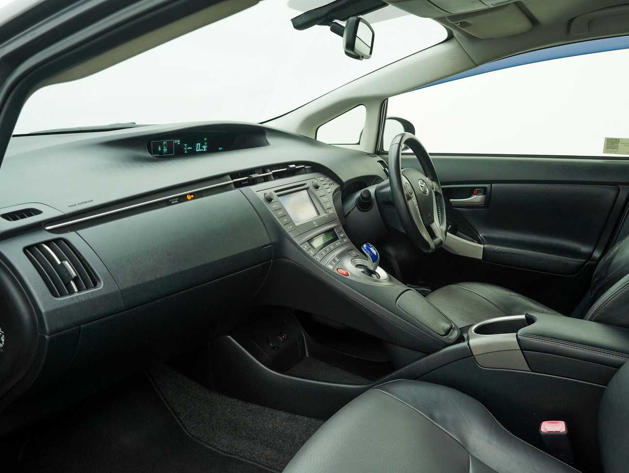 used 2012 Toyota Prius Luxury 1.8