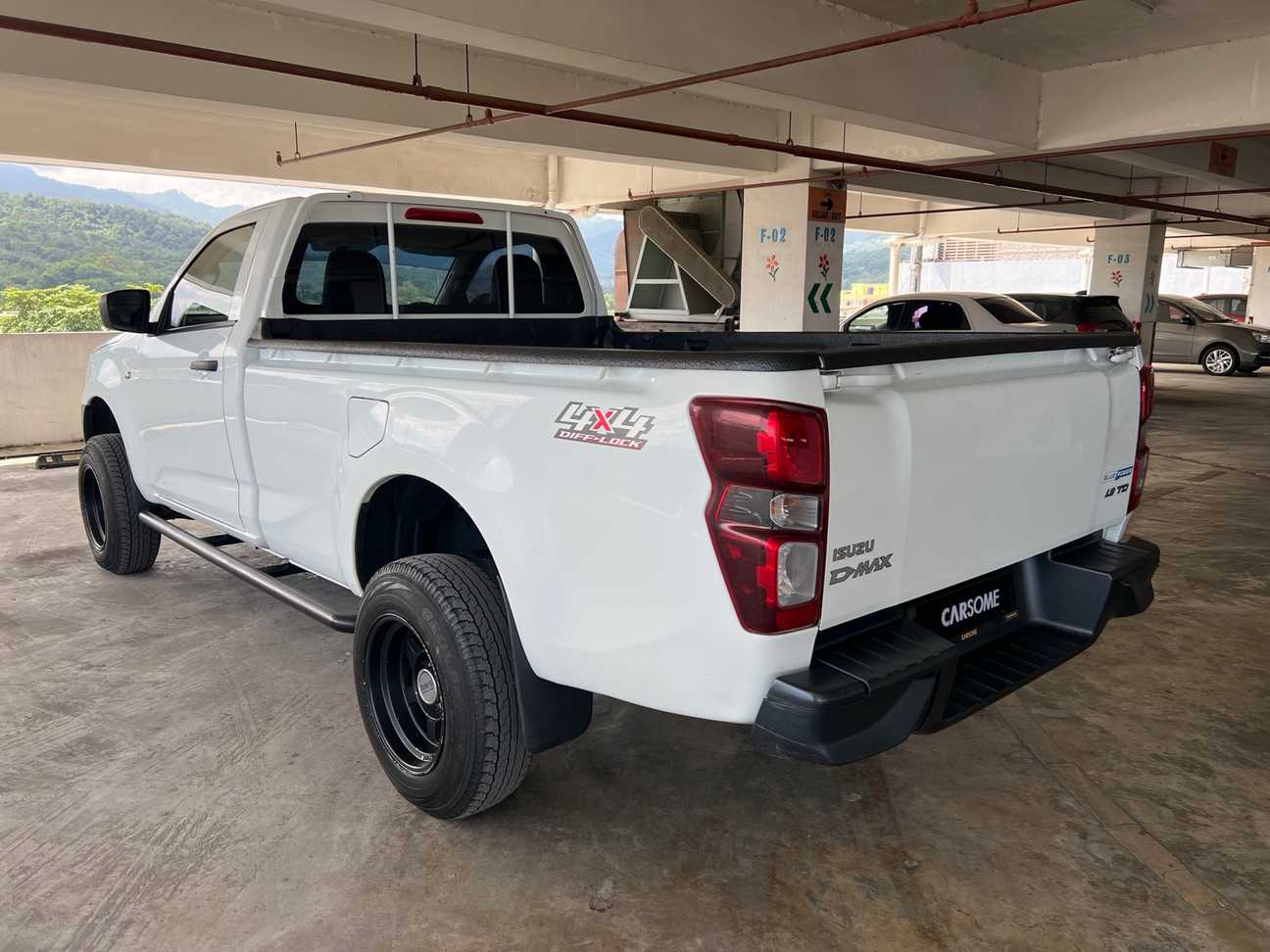 terpakai 2023 Isuzu D-Max Single Cab 1.9