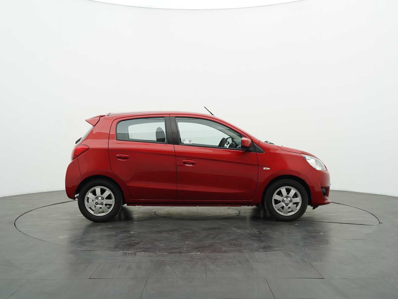 terpakai 2013 Mitsubishi Mirage GL 1.2