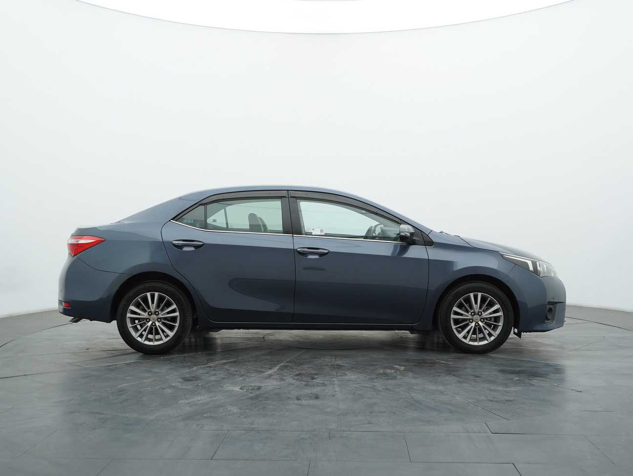 terpakai 2015 Toyota Corolla Altis G 1.8