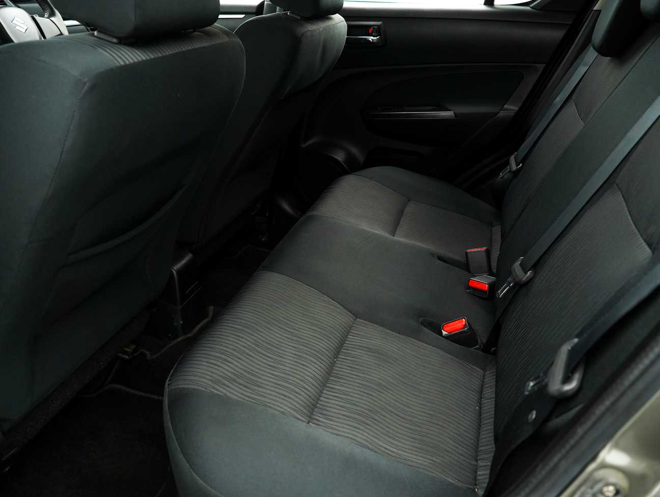 used 2014 Suzuki Swift GLX 1.4