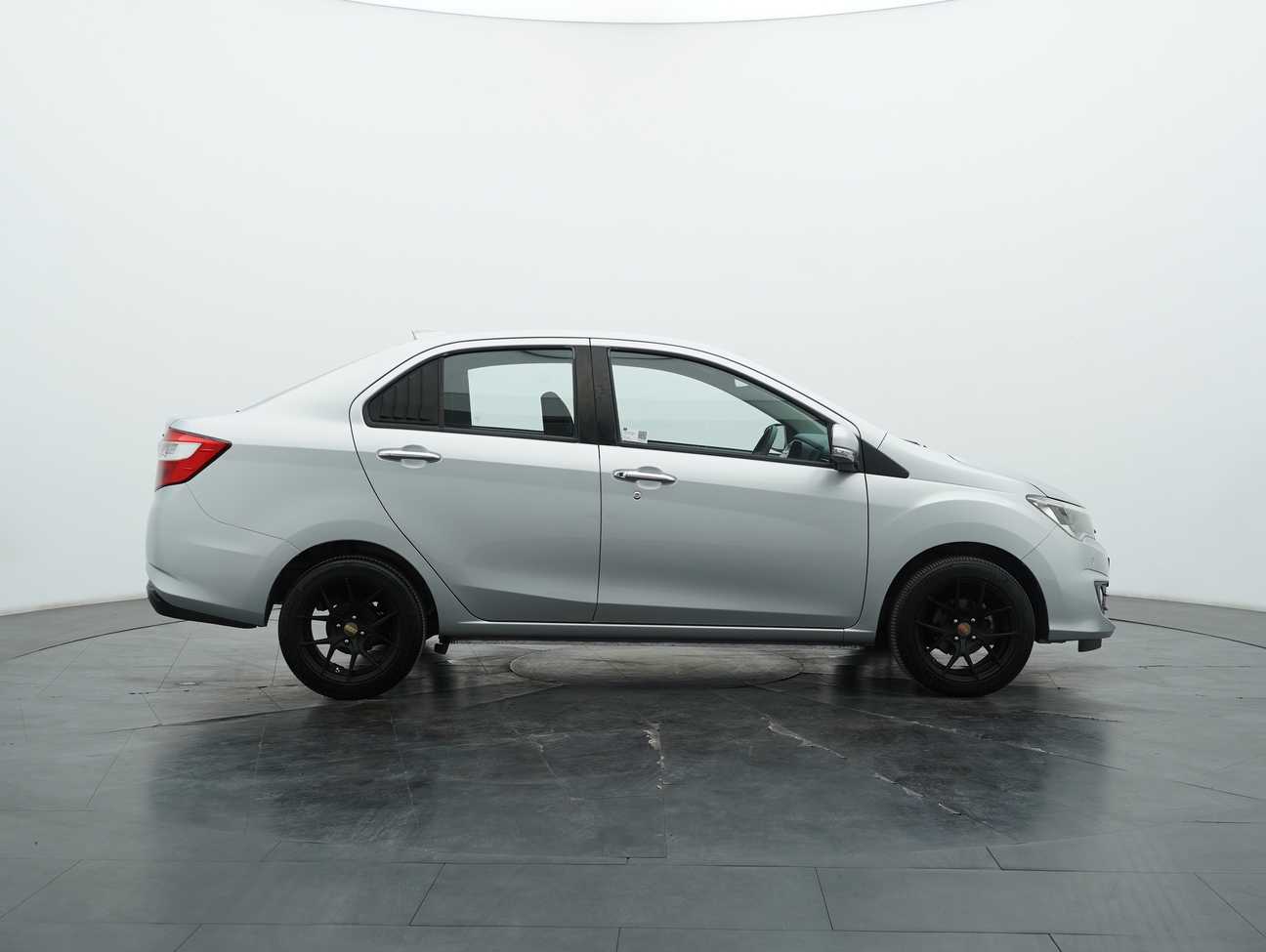 terpakai 2018 Perodua Bezza X Premium 1.3