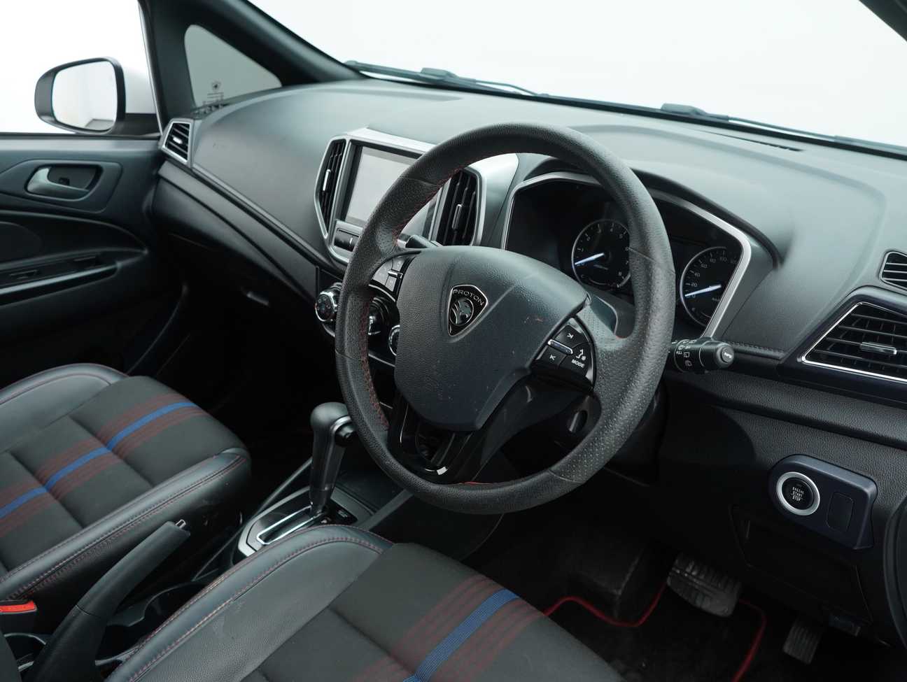 terpakai 2019 Proton Iriz Premium 1.6