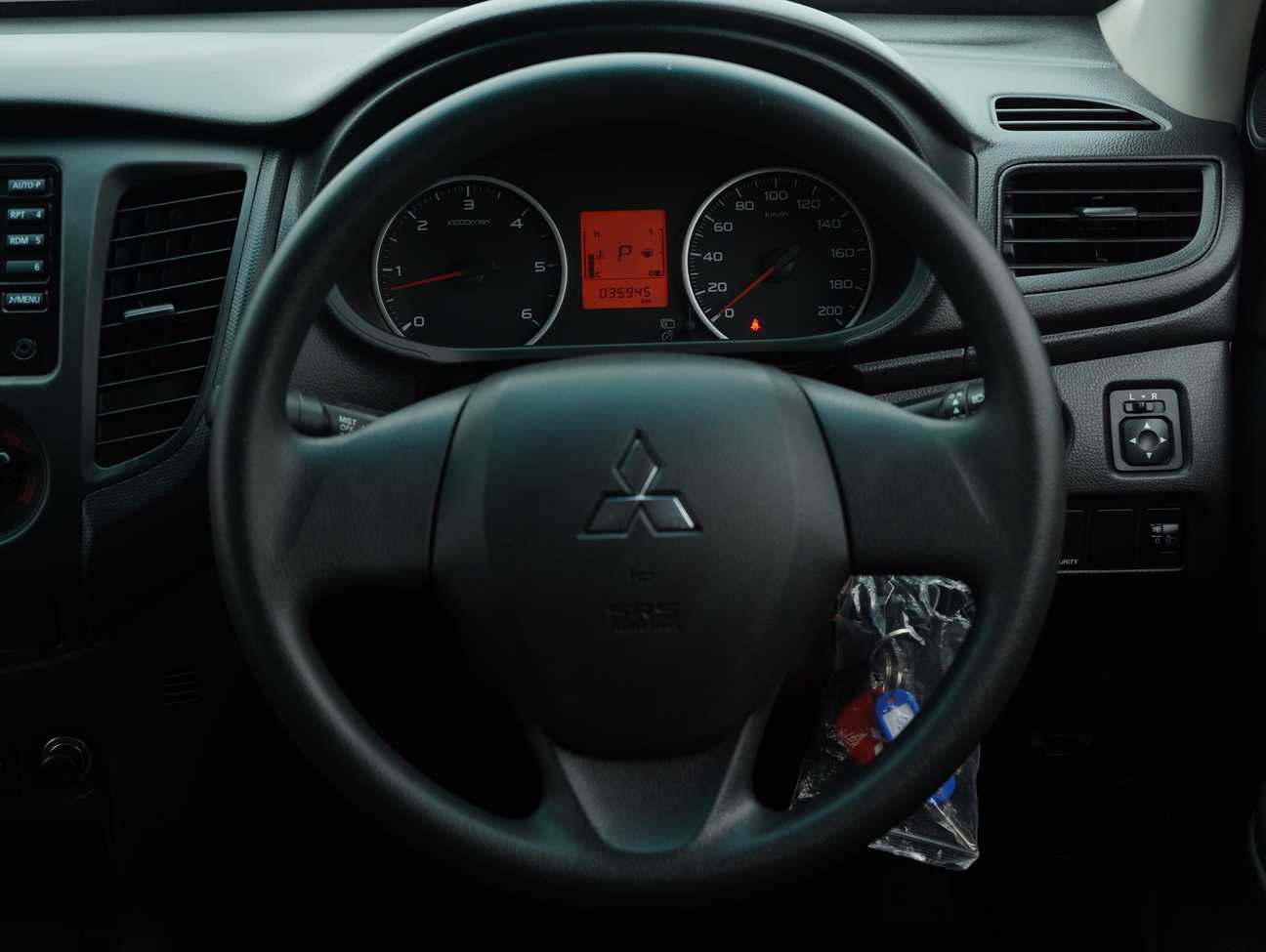 used 2022 Mitsubishi Triton VGT Dual Cab 2.4