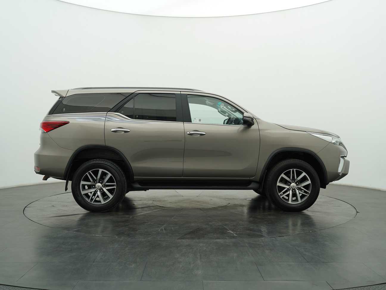 used 2019 Toyota Fortuner SRZ 2.7