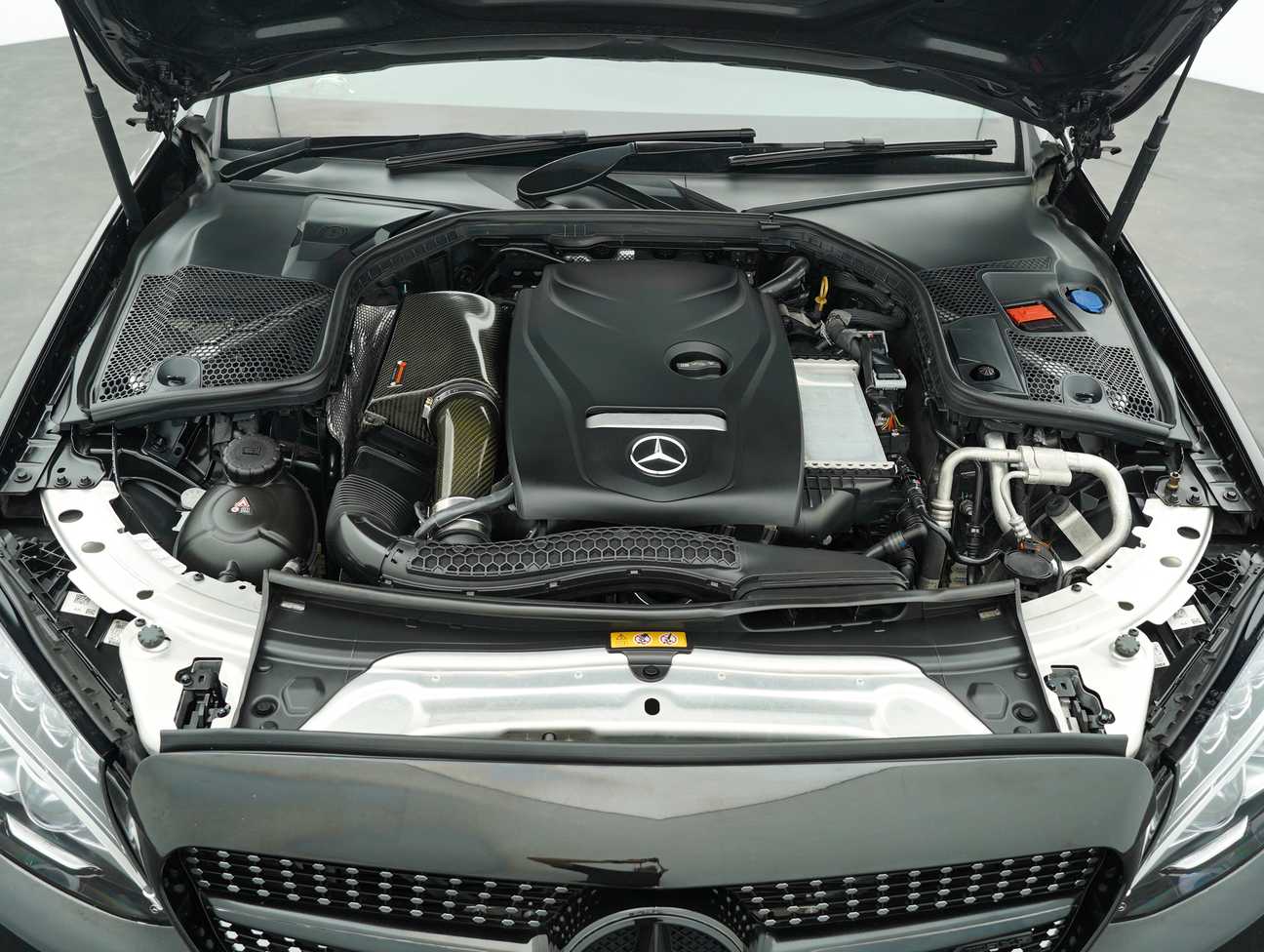 used 2018 Mercedes-Benz C250 AMG Line 2.0