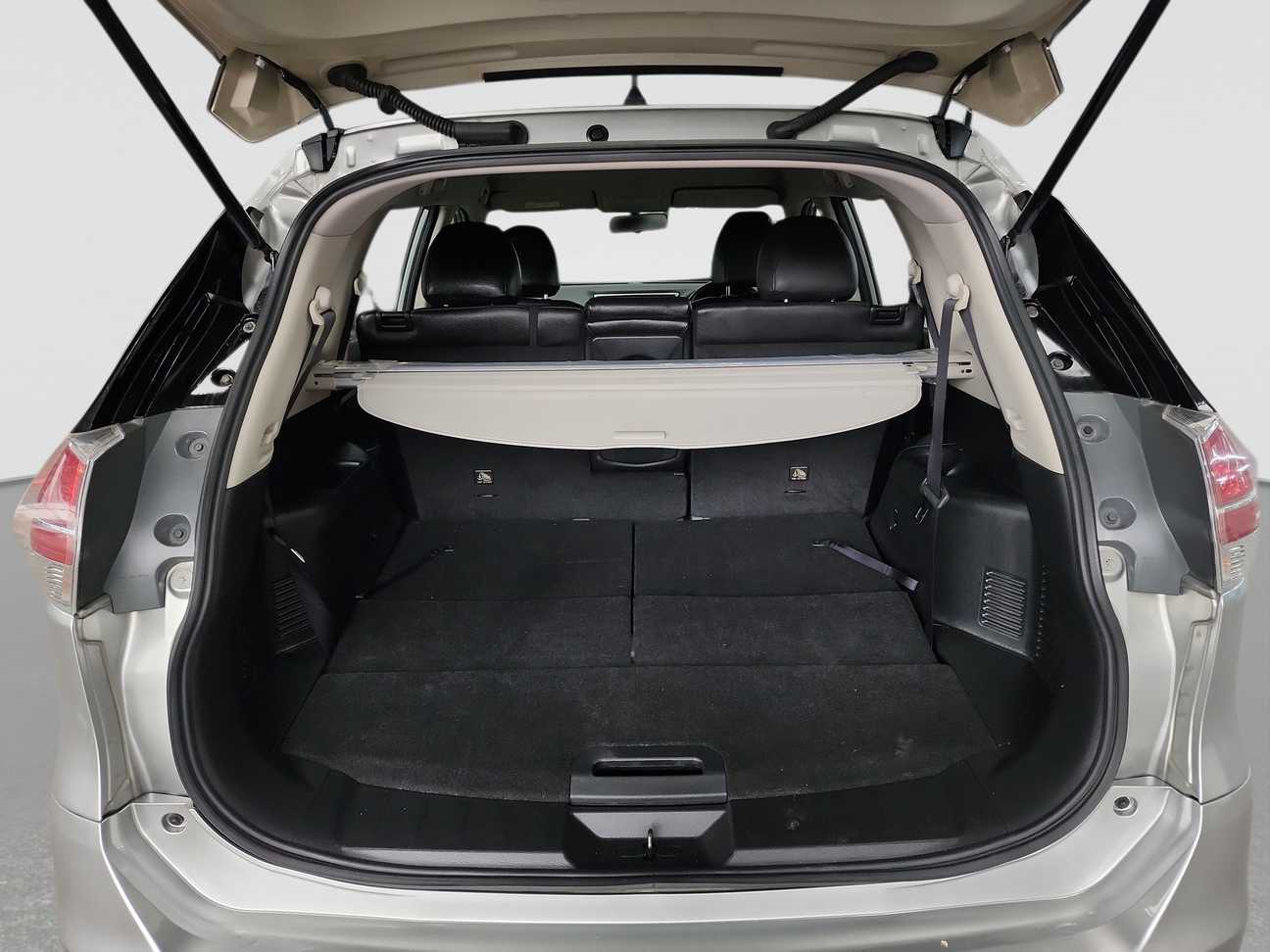 used 2016 Nissan X-Trail  2.0