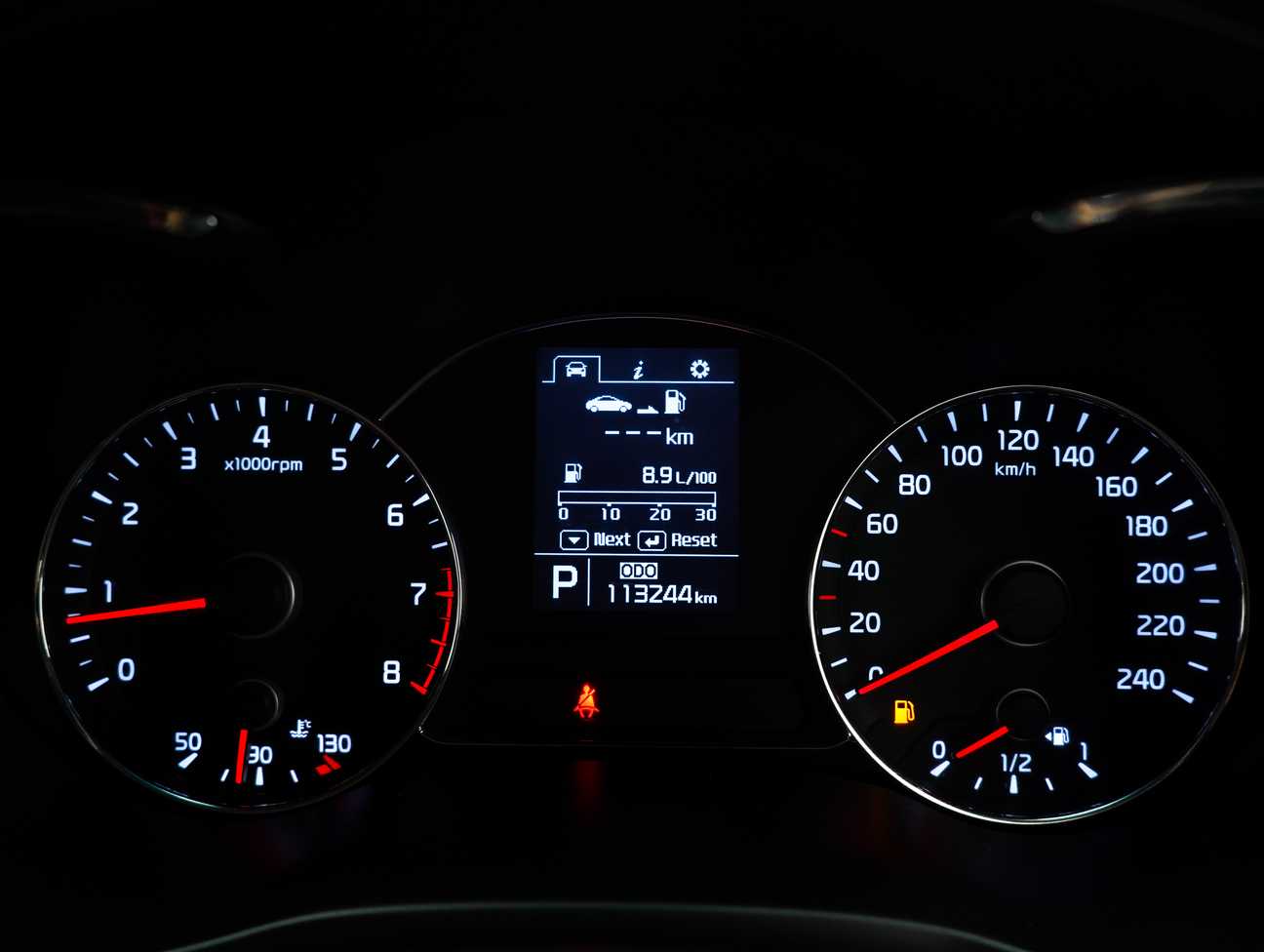 terpakai 2015 Kia Cerato  1.6