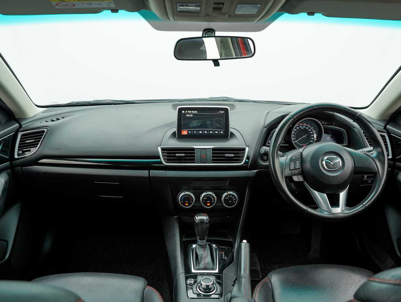 terpakai 2014 Mazda 3 SEDAN SKYACTIV-G (CBU) 2.0