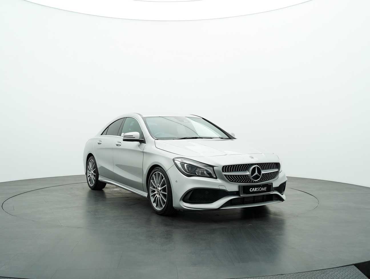 terpakai 2018 Mercedes-Benz CLA200 AMG Line 1.6