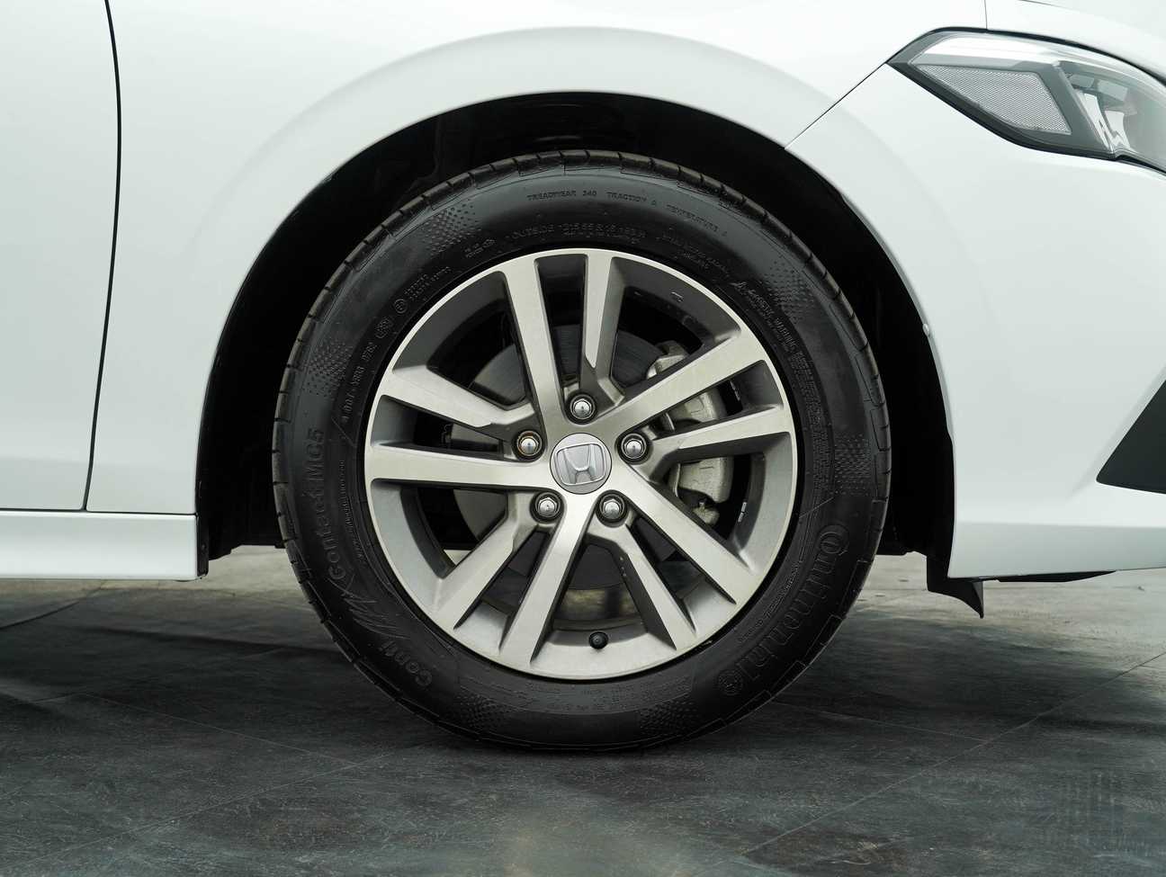 terpakai 2022 Honda Civic E VTEC 1.5