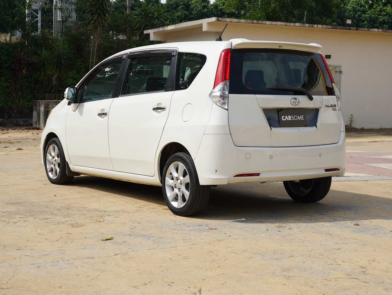 used 2010 Perodua Alza EZi 1.5