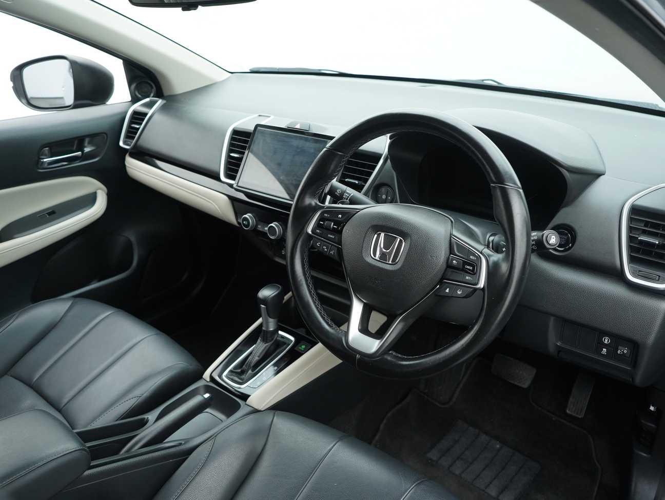 used 2022 Honda City V Sensing 1.5