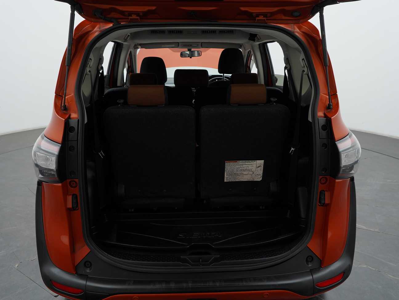 used 2017 Toyota Sienta V 1.5