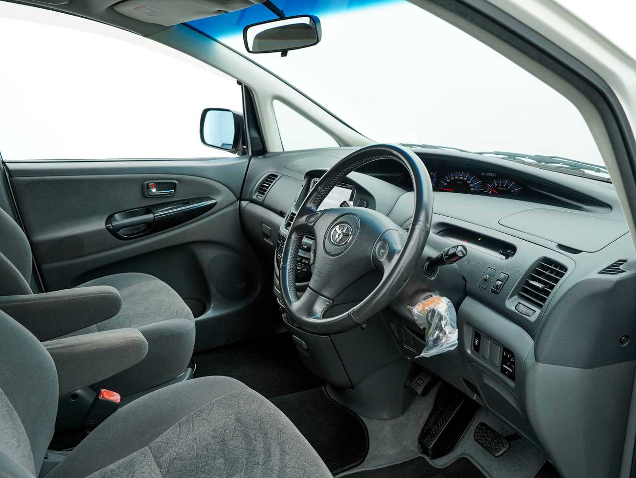 terpakai 2003 Toyota Estima Aeras 2.4