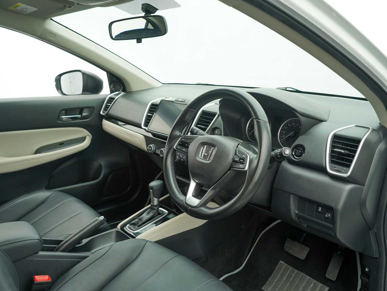 terpakai 2020 Honda City V 1.5