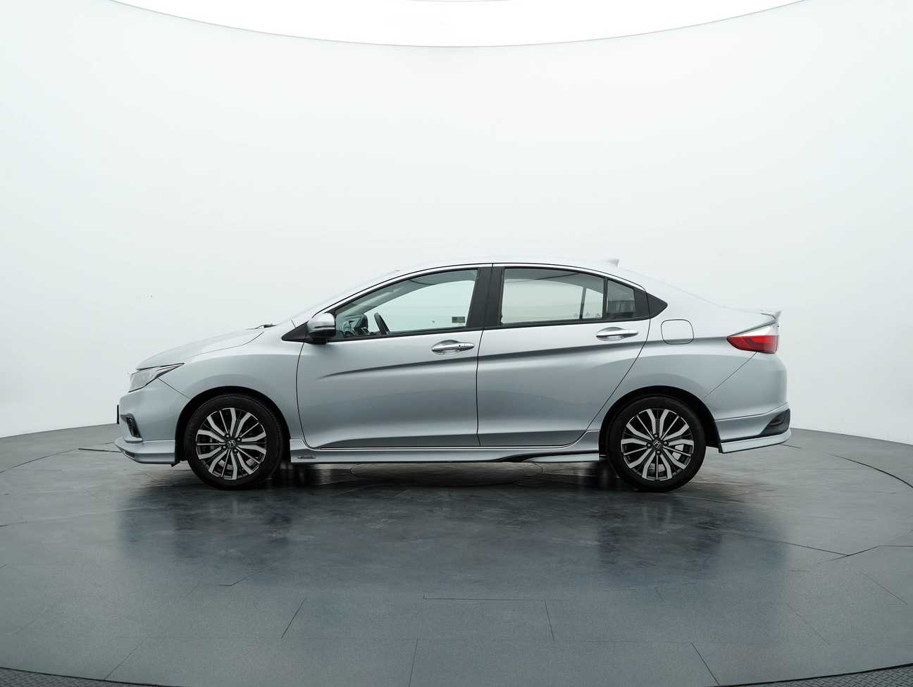 used 2018 Honda City V i-VTEC 1.5
