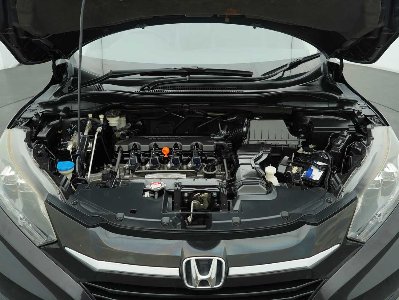 terpakai 2015 Honda HR-V V 1.8