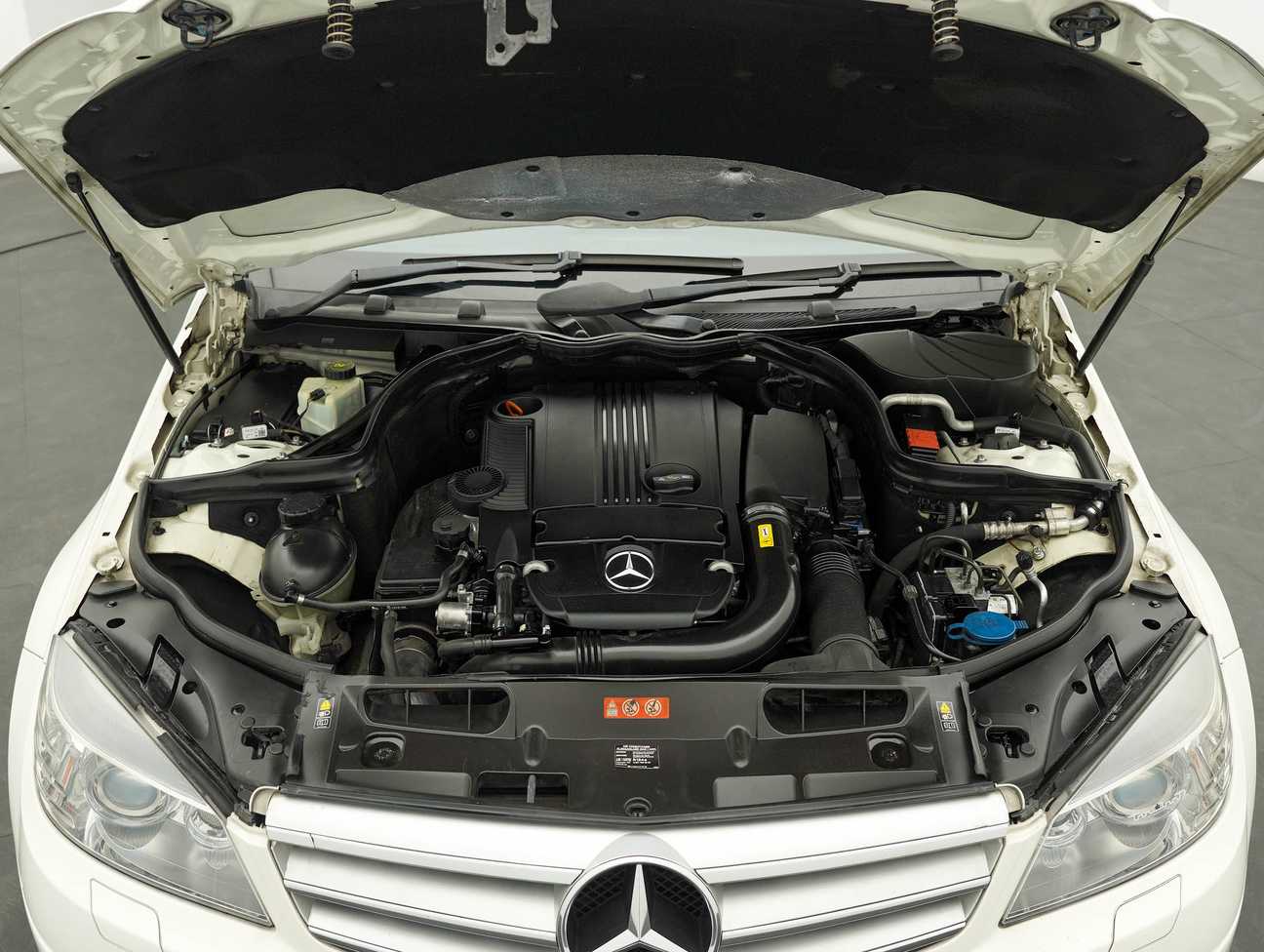 used 2011 Mercedes-Benz C250 Avantgarde CGI 1.8