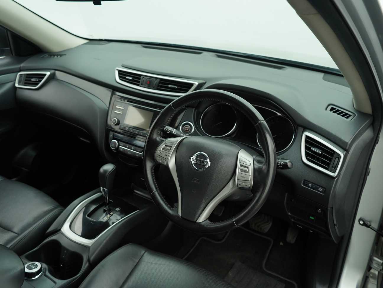 used 2015 Nissan X-Trail 4X4 2.5