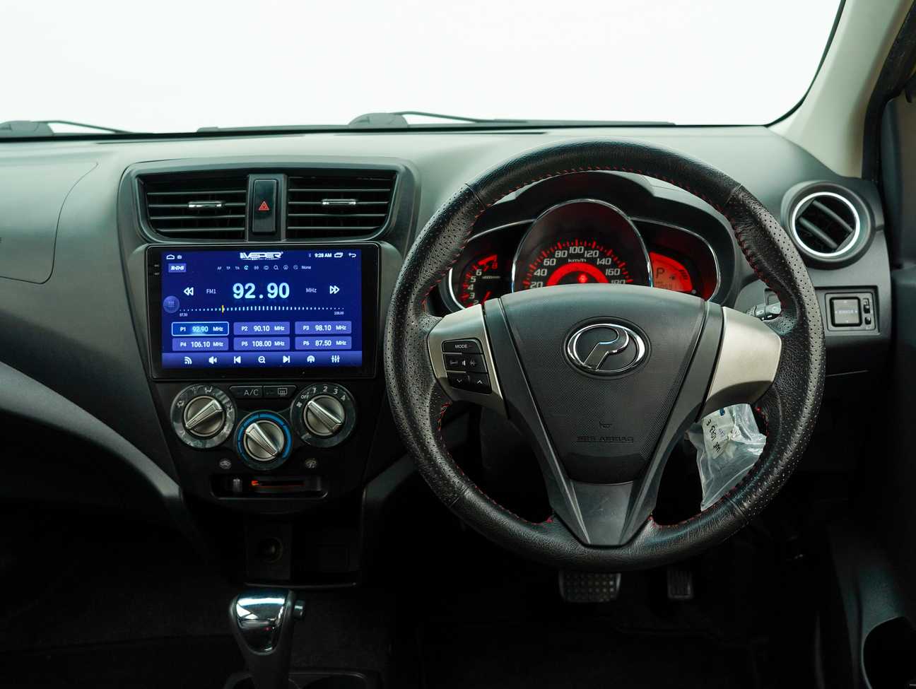 terpakai 2015 Perodua AXIA Advance 1.0