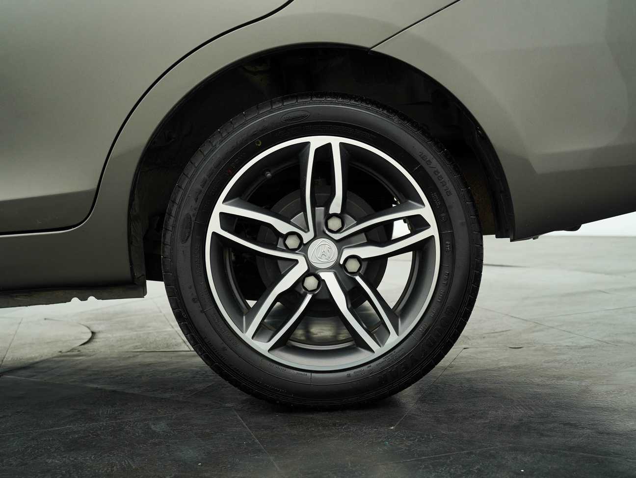 terpakai 2020 Proton Saga Premium 1.3