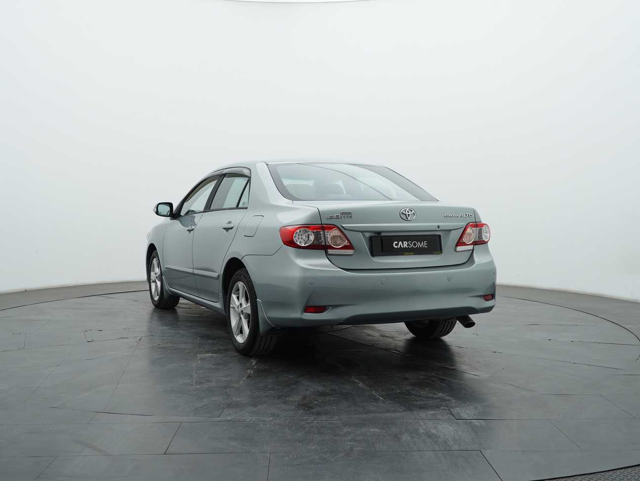 used 2012 Toyota Corolla Altis E 1.8