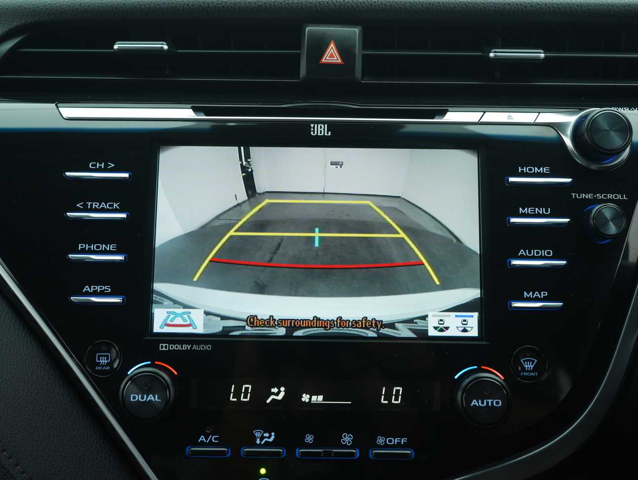 used 2018 Toyota Camry V 2.5