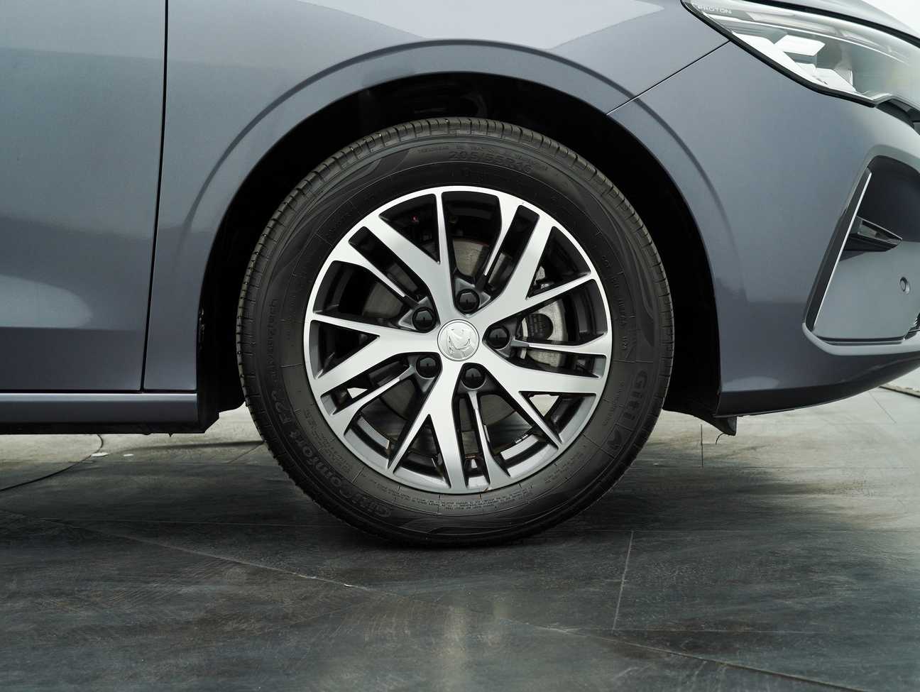 used 2024 Proton S70 Premium 1.5