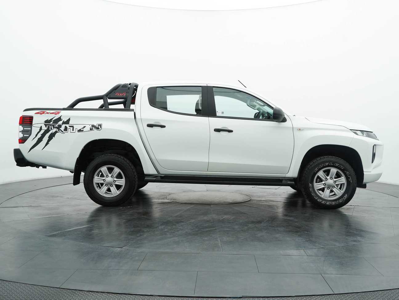 used 2022 Mitsubishi Triton VGT Dual Cab 4X4 2.4