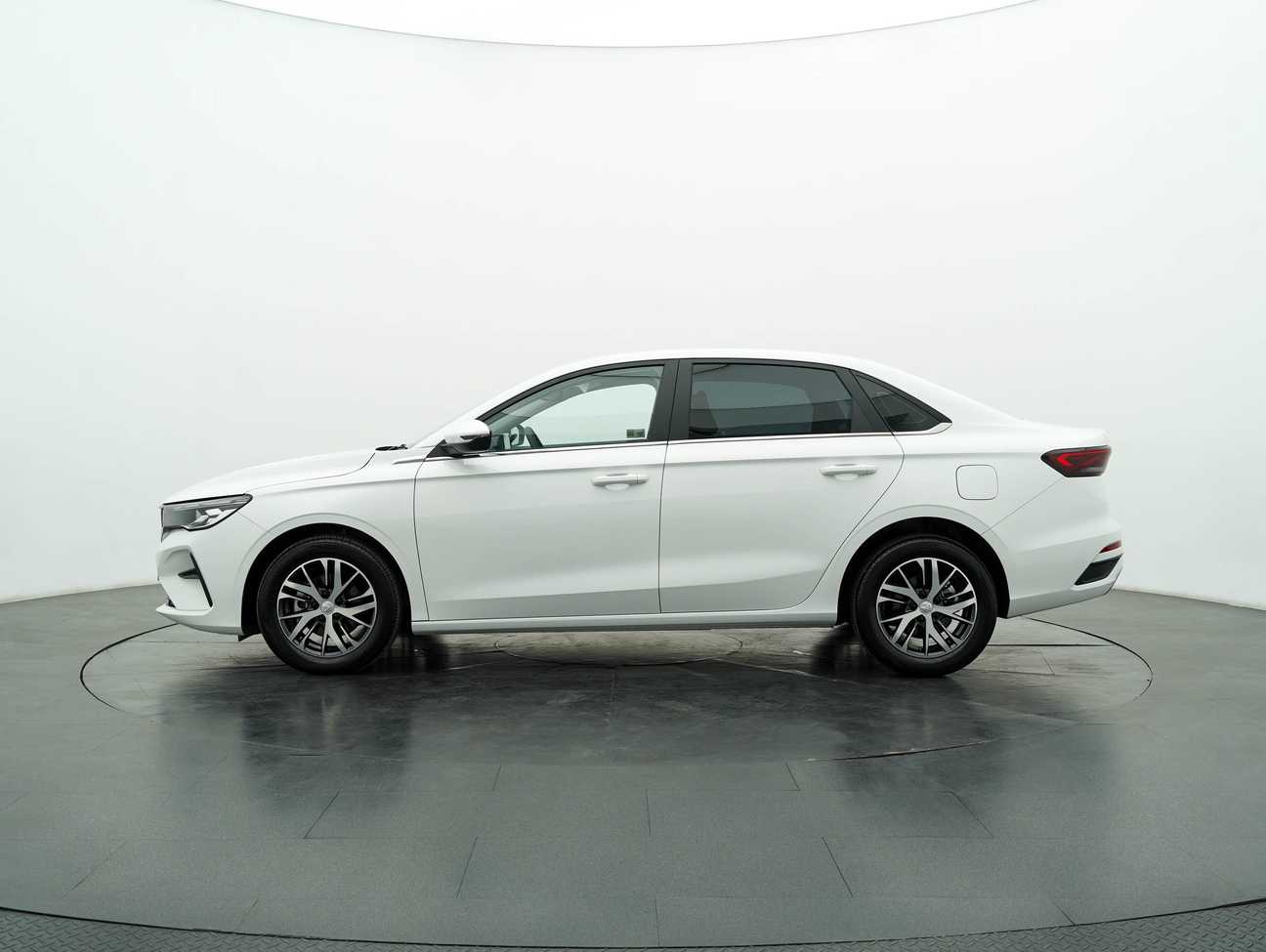 used 2024 Proton S70 Executive 1.5