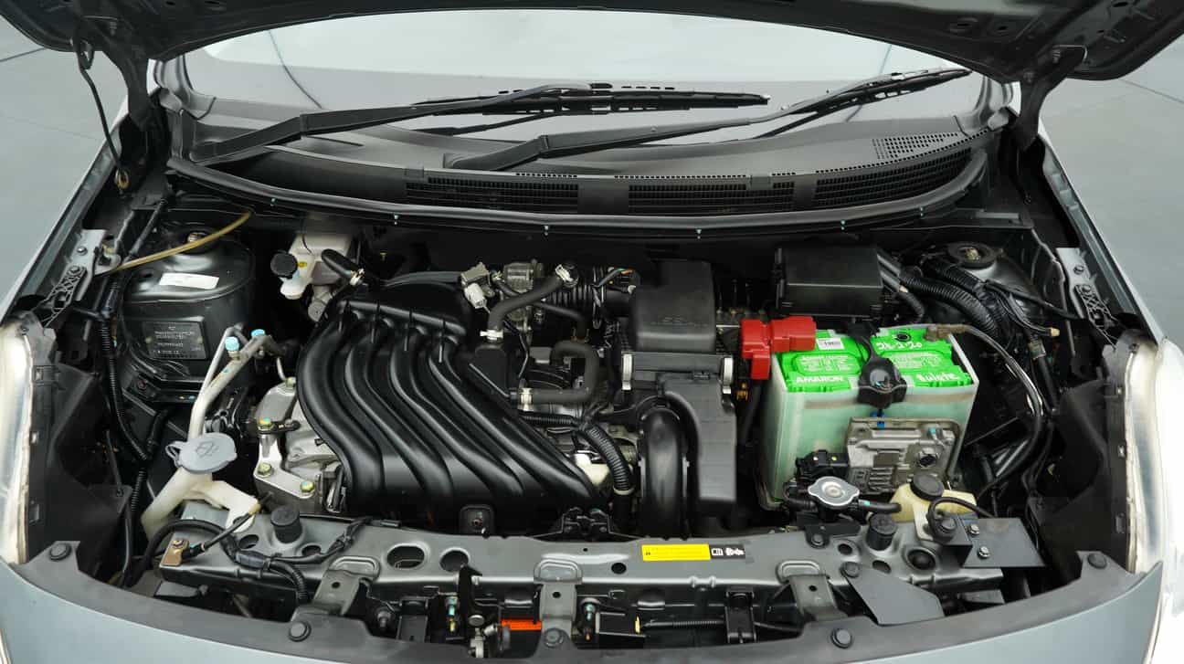 terpakai 2014 Nissan ALMERA E 1.5