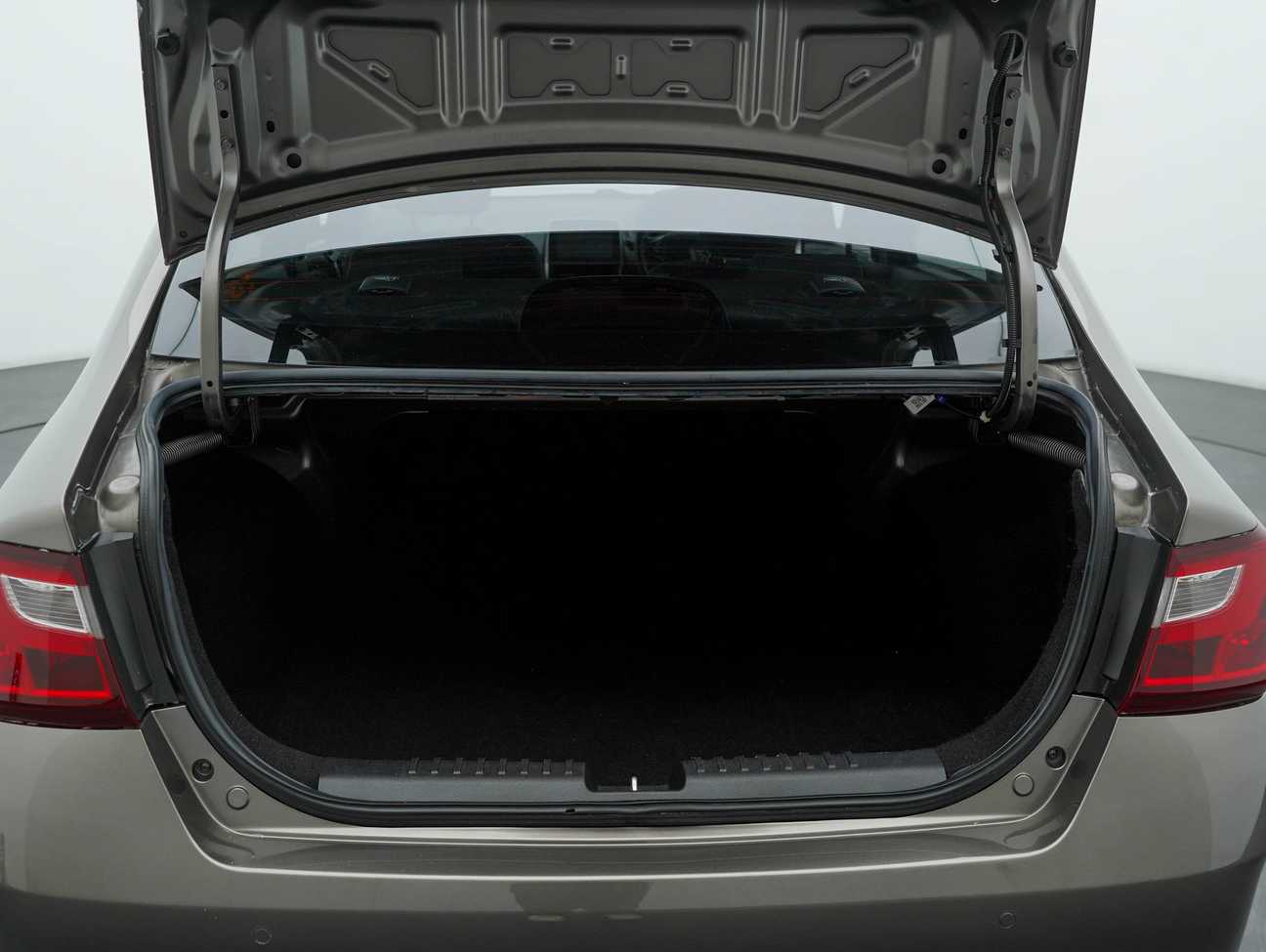 terpakai 2020 Proton Saga Premium 1.3