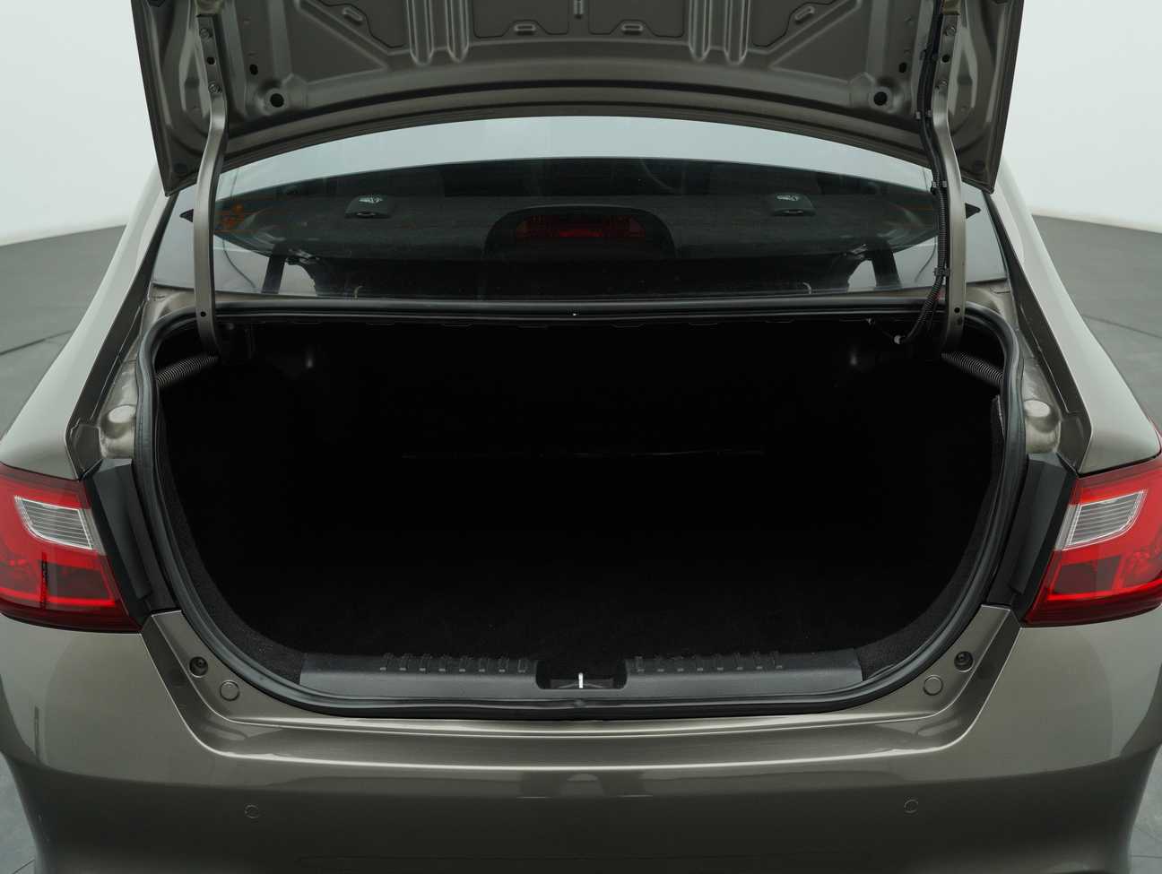 terpakai 2020 Proton Saga Standard 1.3