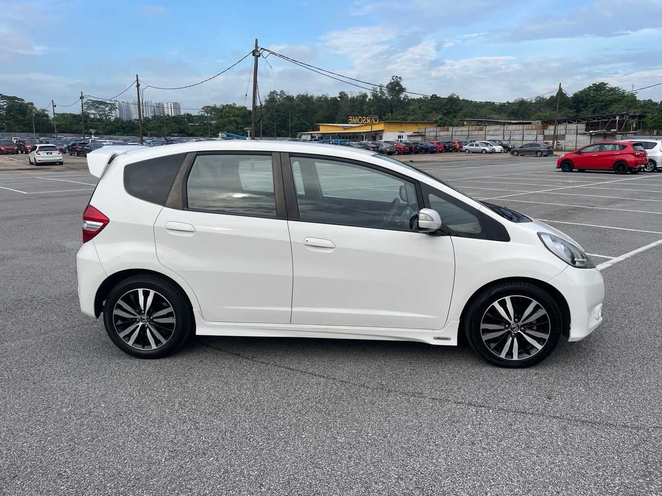 terpakai 2014 Honda Jazz  1.5