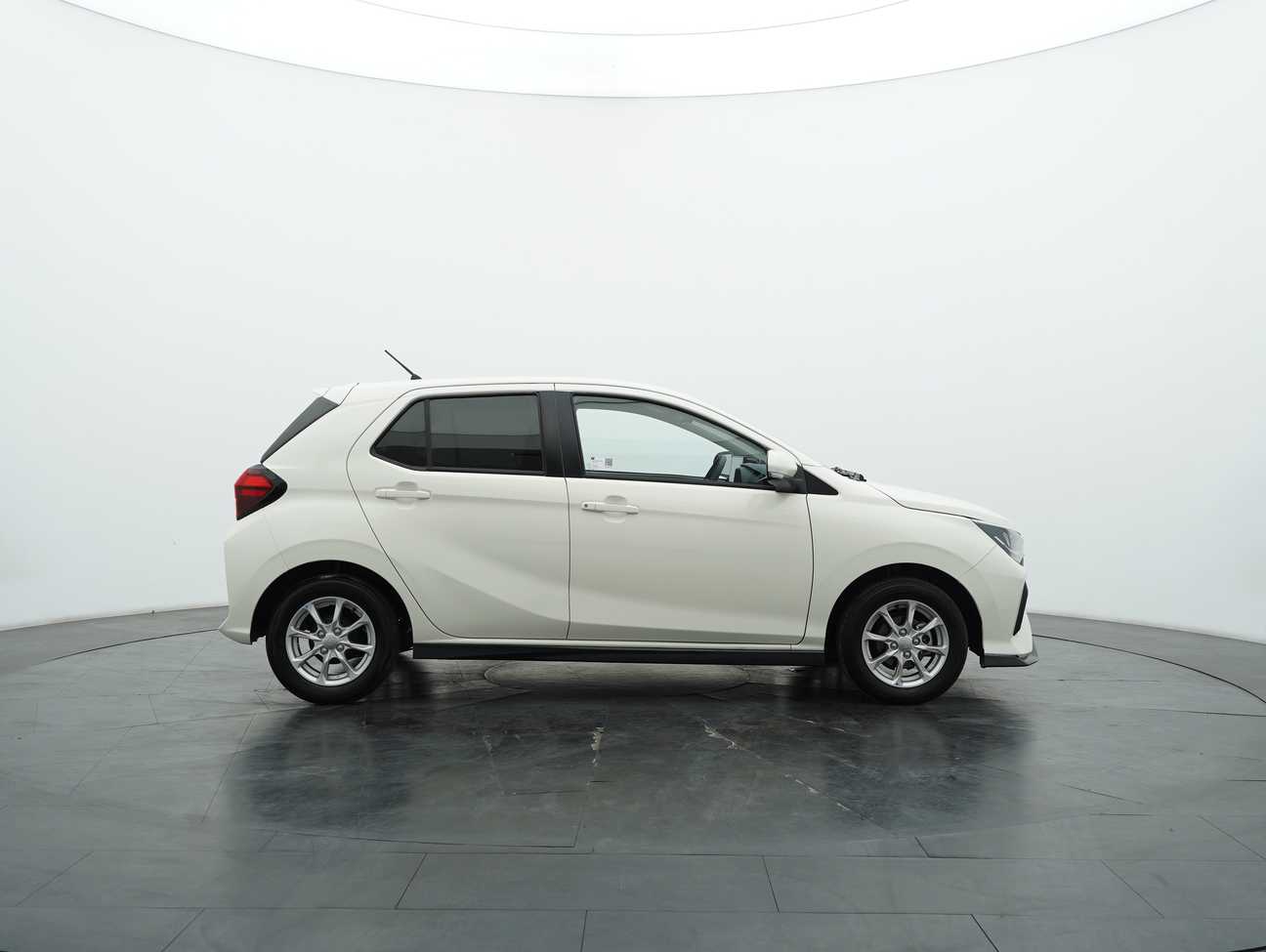 terpakai 2024 Perodua AXIA AV 1.0