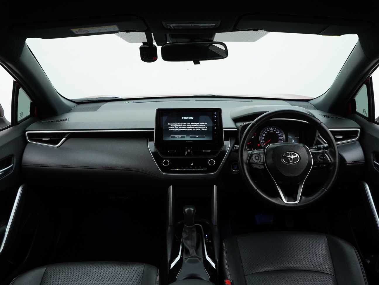 used 2022 Toyota Corolla Cross V 1.8