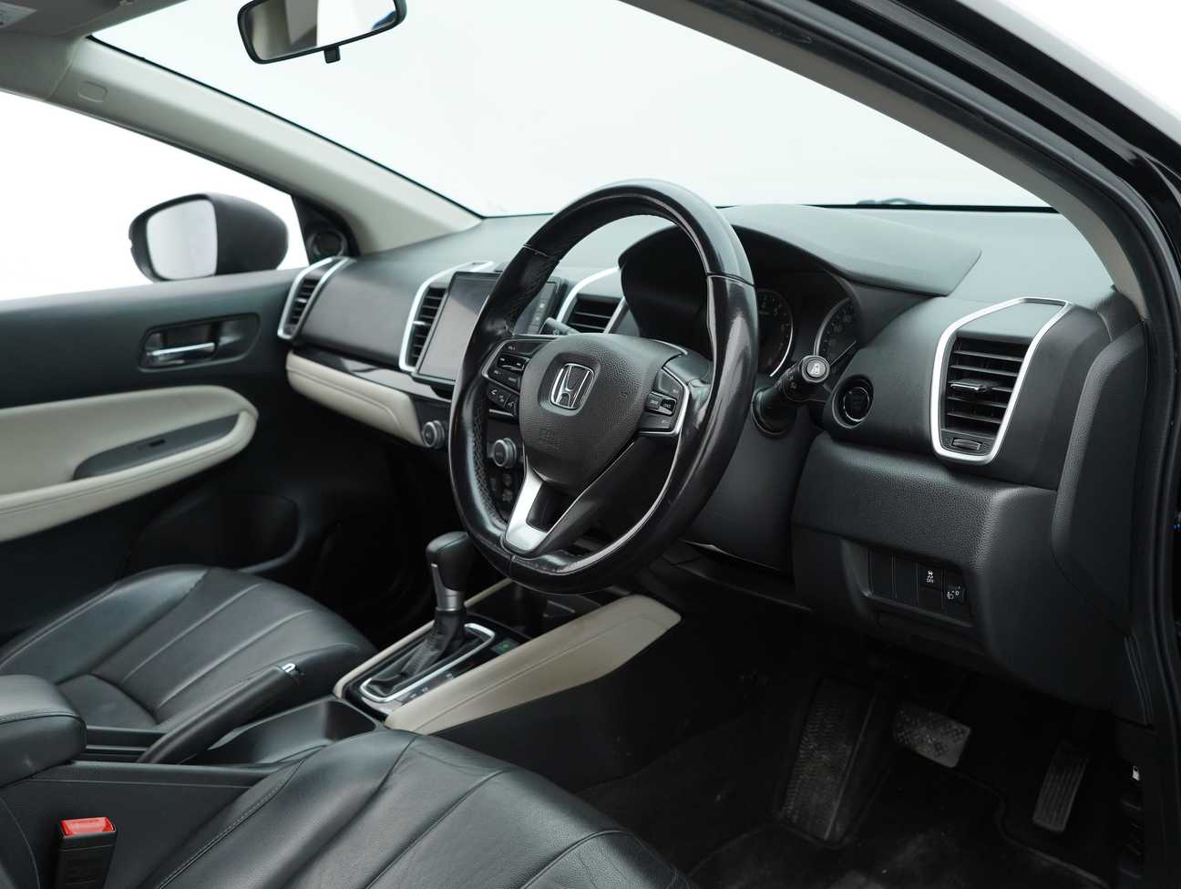 terpakai 2022 Honda City V 1.5