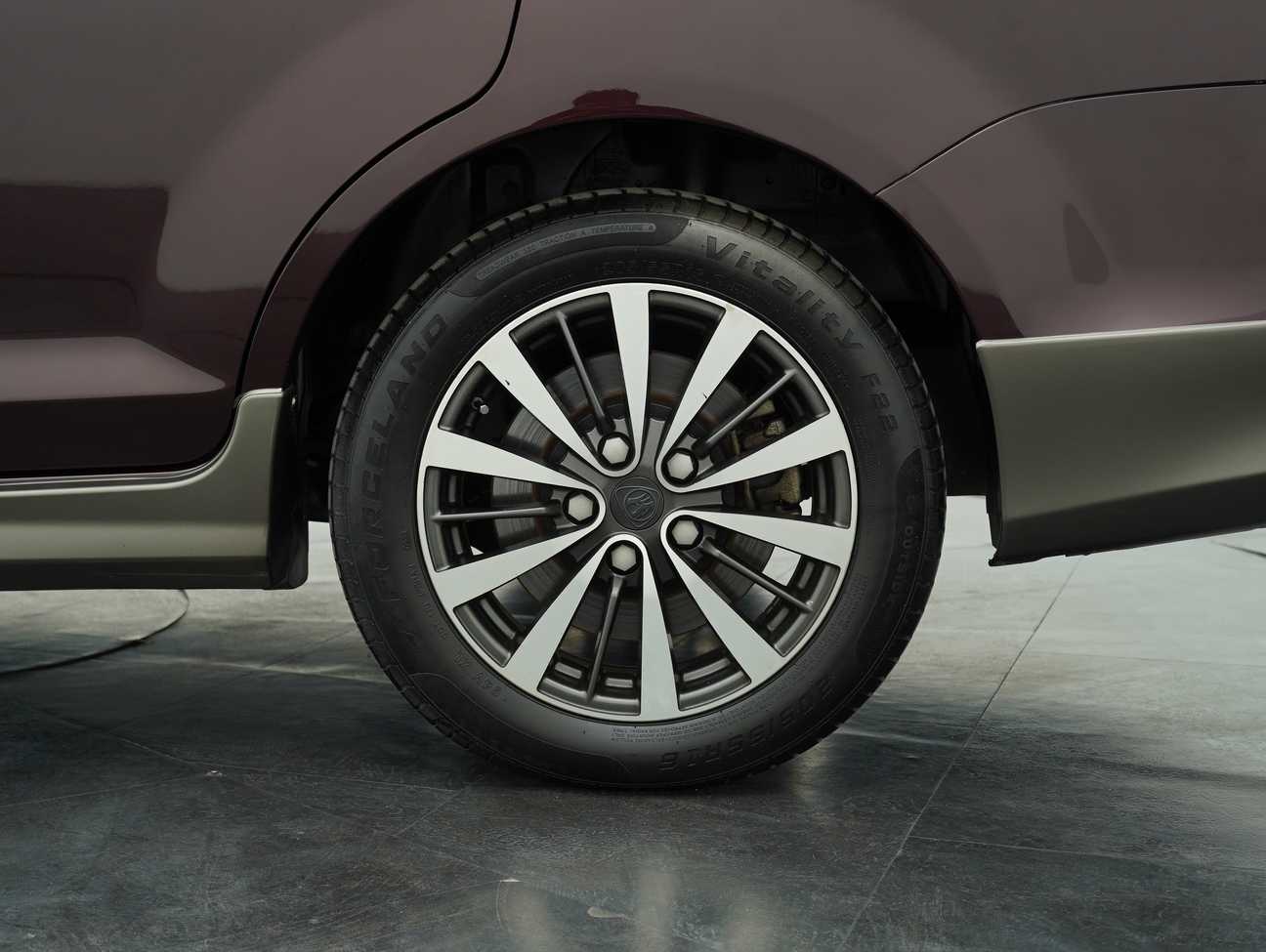 used 2019 Proton Exora Premium 1.6