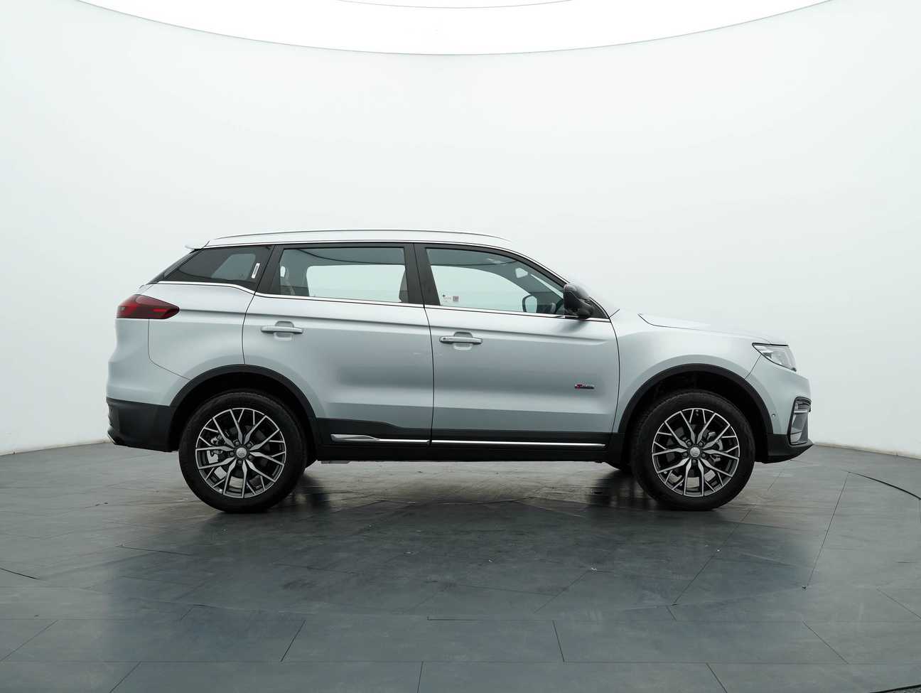 used 2023 Proton X70 Premium 1.5